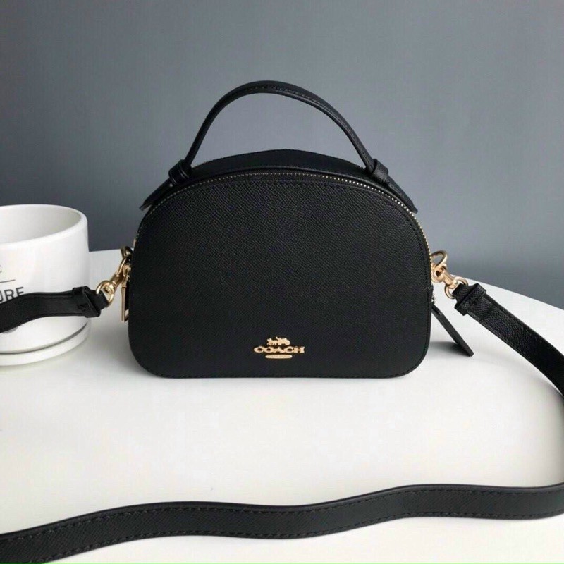 Túi dáng bầu xuất xịn xinh yêu