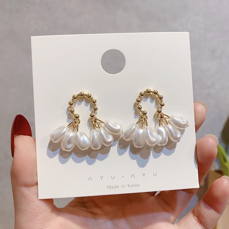 Khuyên Tai Tua Rua Dài Đính Ngọc Trai Phong Cách Hàn Quốc Thời Trang Dành Cho Nữ