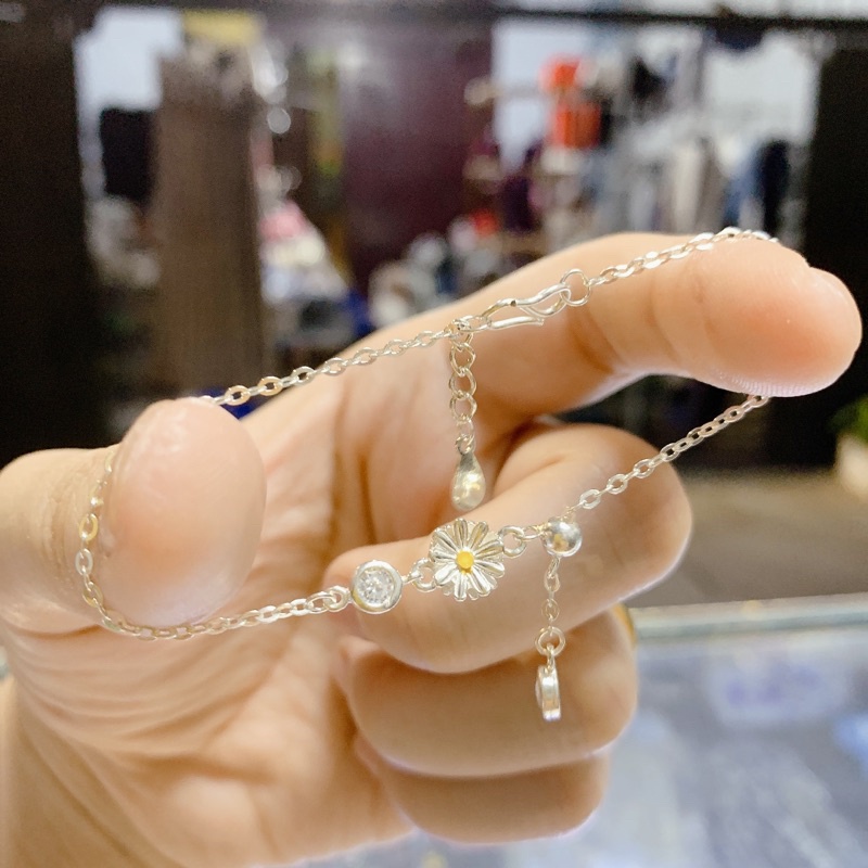 LẮC TAY BẠC NỮ HOẠ TIẾT HÌNH HOA CÚC HÌNH CẦU NHỎ NHỎ XINH