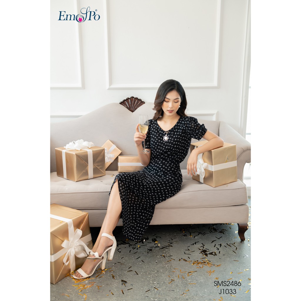 Áo sơ mi hoa nhí cổ tròn, tay phồng Emspo SMS2486 (Đen, Vàng)