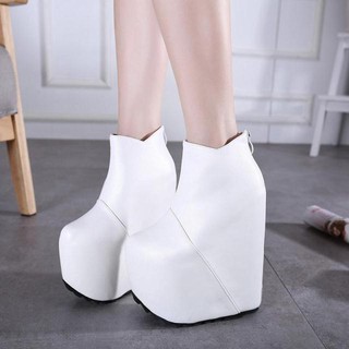 GIày cao gót kiểu đế dày 20cm thời trang độc đáo