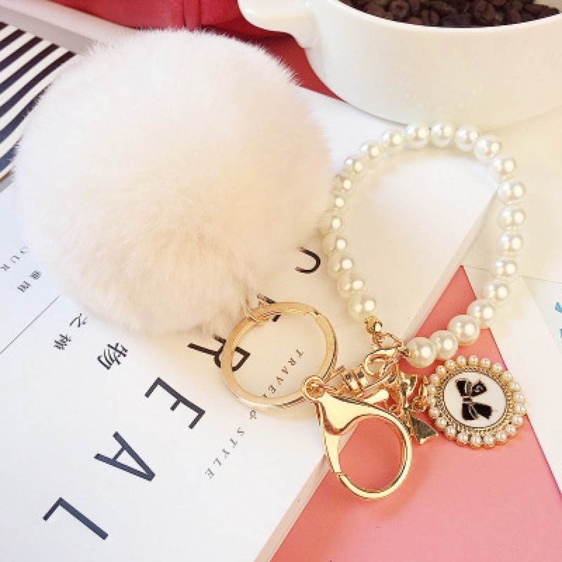 Móc khoá Bông tuyết hình tai thỏ đáng yêu - SHIN STORE