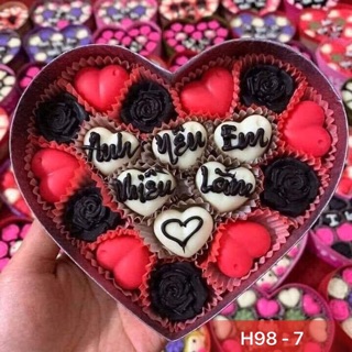 Socola valentine (hộp 18 viên)