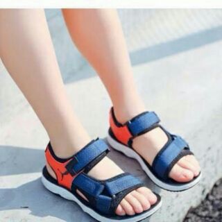  Giày sandal bé trai êm ái nhẹ đôi chân