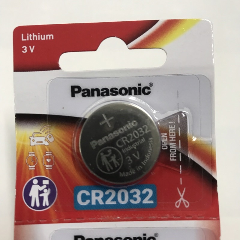 Pin CR2032 Panasonic 2032 điện áp 3V Lithium chuyên dụng cho Smarkey, điều khiển, máy đo tiểu đường, huyết áp.