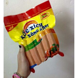 Xúc xích xông khói - nhà làm