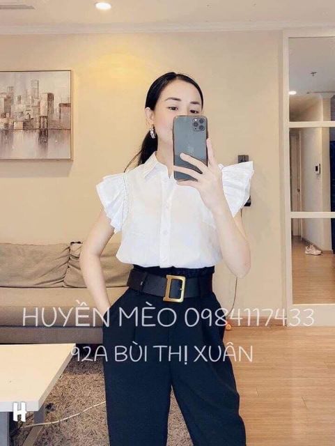Sơ mi trắng cánh tiên chạy viền đen