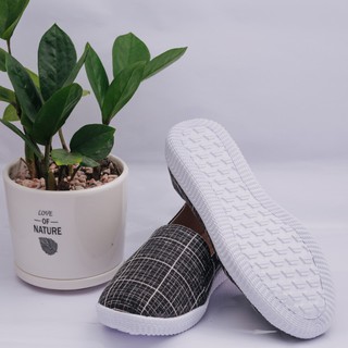 GIÀY LƯỜI CARO ĐEN