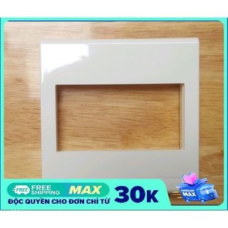 Mặt công tắc ổ cắm vuông Panasonic - Mặt 1, mặt 2, mặt 3 Vuông Panasonic