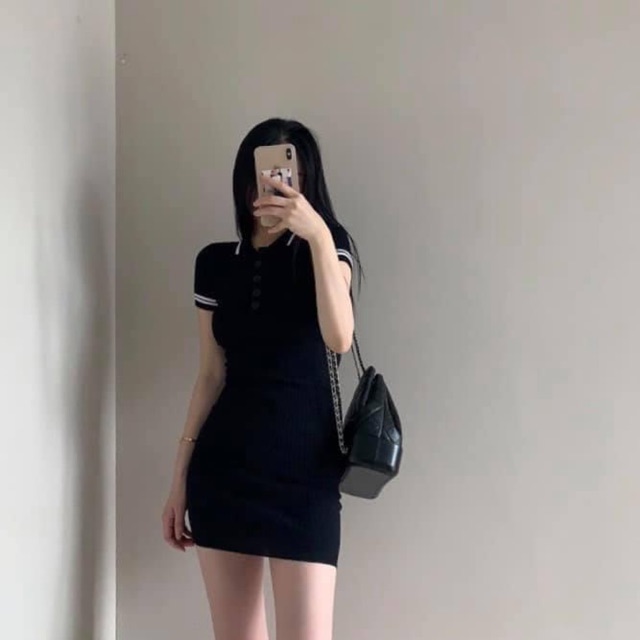 Váy body cổ bẻ viền tay