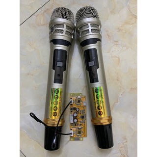 Micro loa kéo wireless UGX-V3 UHF - loại 1