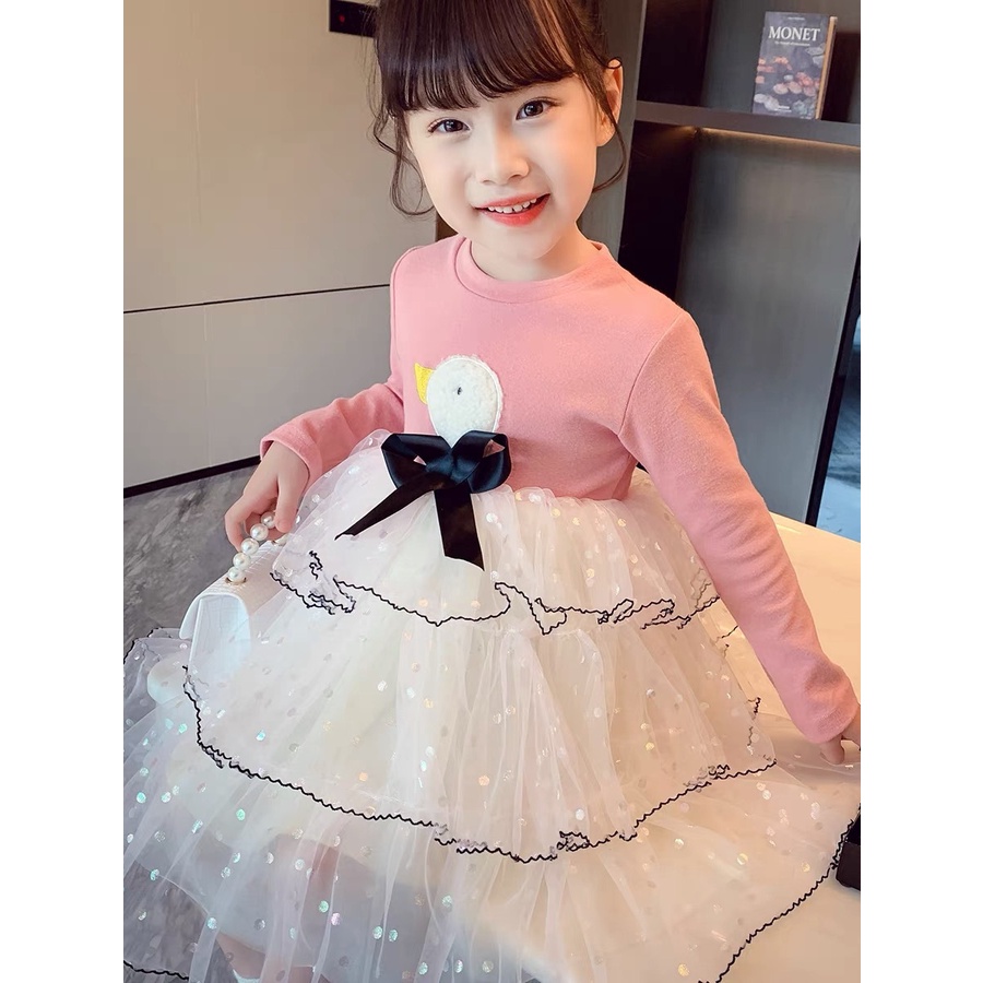 Đầm Công Chúa Thêu Thiên Nga 3D Mới Cho Bé Gái