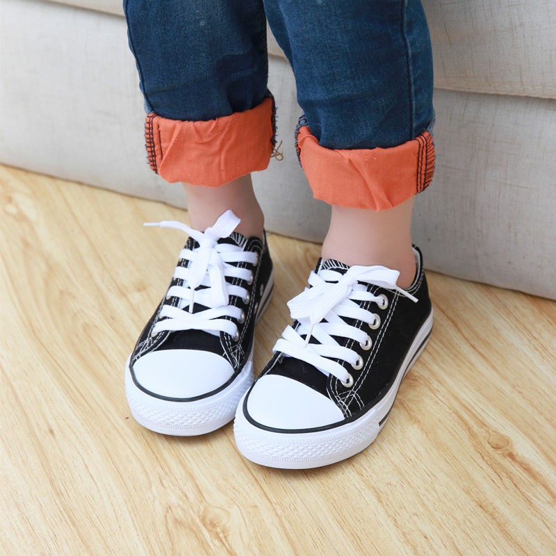 Giày thể thao canvas thời trang dành cho các bé