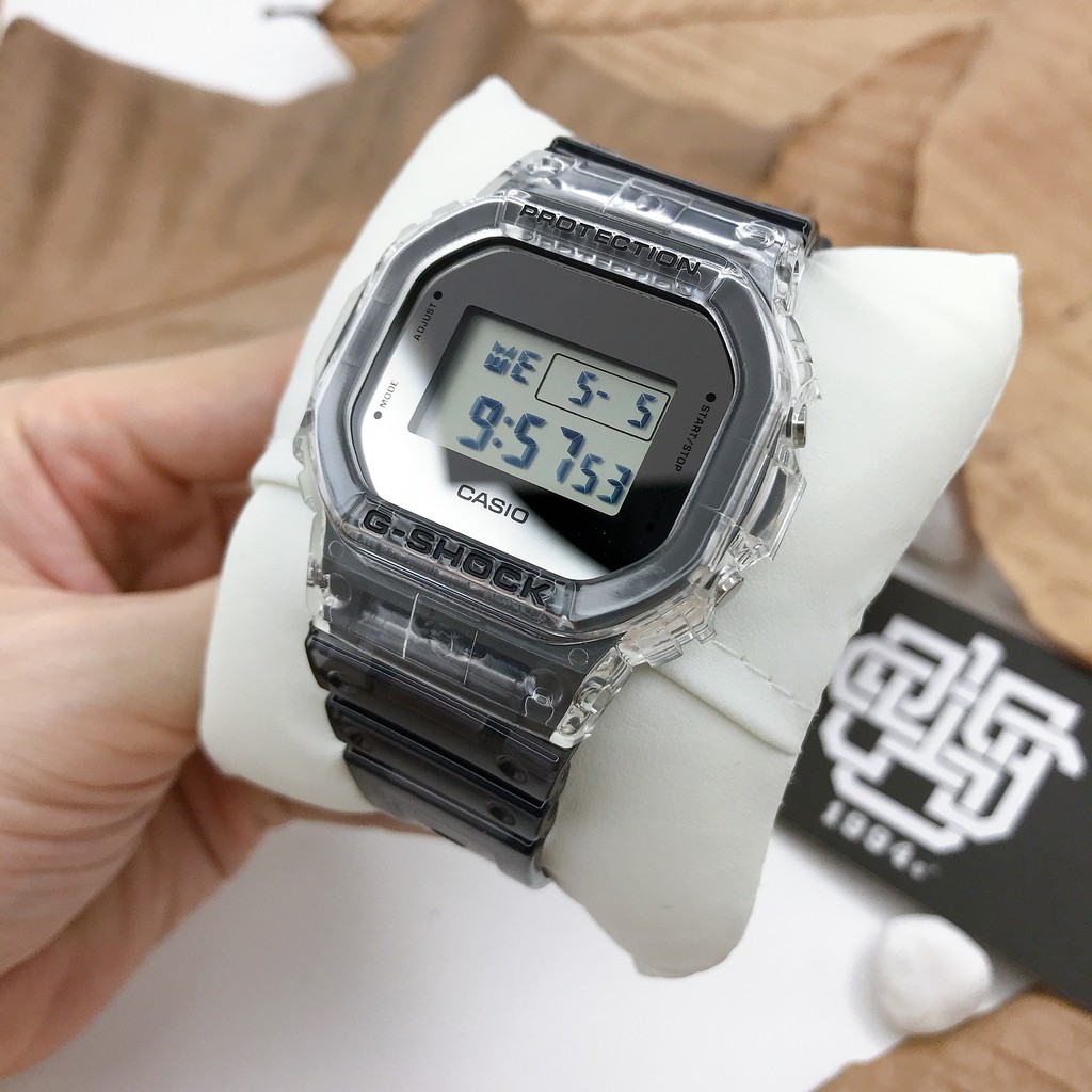 Đồng hồ nam Casio G-SHOCK DW-5600 / DW-5600SK-1 chống va đập chính hãng