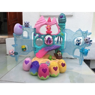 LÂU ĐÀI ĐẠI DƯƠNG HATCHIMALS