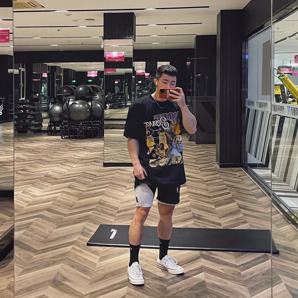 Áo Thun Vintage Kobe Bryant Tay Lỡ Unisex - Đen/Trắng Cổ Tròn | Blackwork