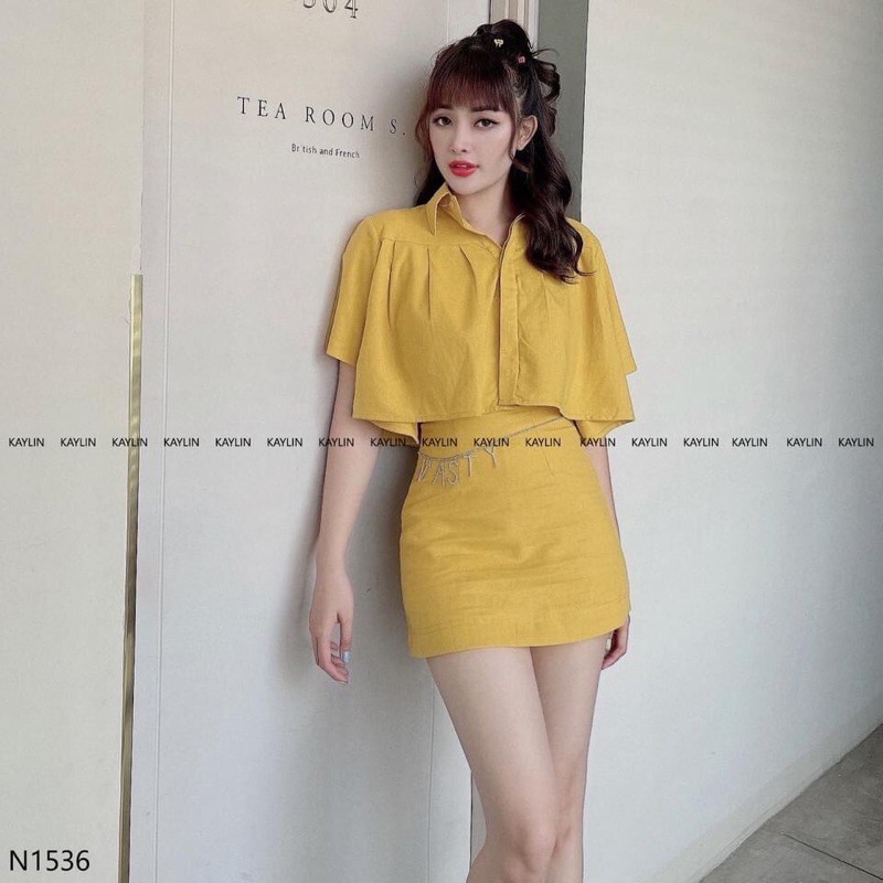 Set áo vàng _ trắng + quần váy
