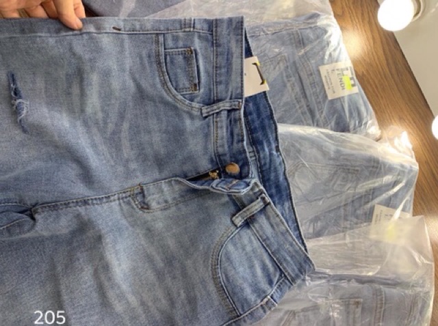 Quần bò baggy rách gấu | BigBuy360 - bigbuy360.vn