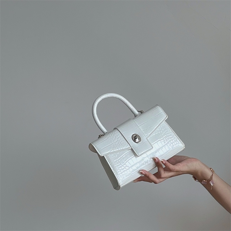 Túi Đeo Chéo Vai Hình Vuông Nhỏ Vân Da Cá Sấu Có Khóa Chất Lượng Cao 2022 Mới Cho Nữ