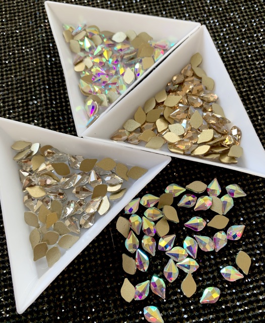 Set 10v đá chân bằng.100v/100k.Ib tạo combo