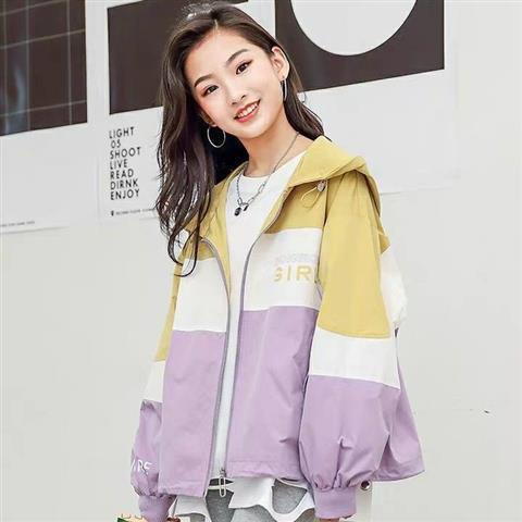 Áo Khoác Gió Có Mũ Trùm Dáng Rộng Thời Trang Xuân Thu 2022 Mới Phong Cách Hàn Quốc Cho Bé Gái