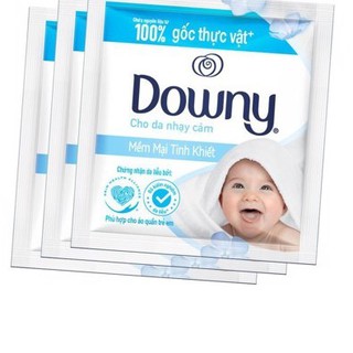Nước xả vải Downy mềm mại tinh khiết 21ml