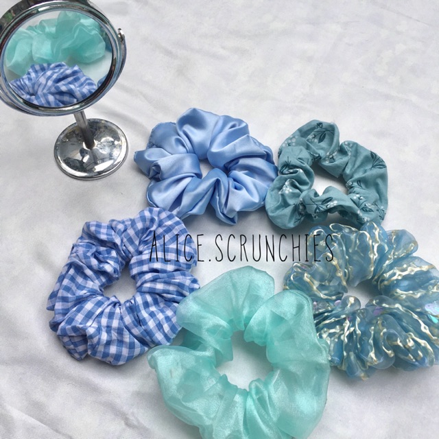 Đồ cột tóc xanh biển- Scrunchies