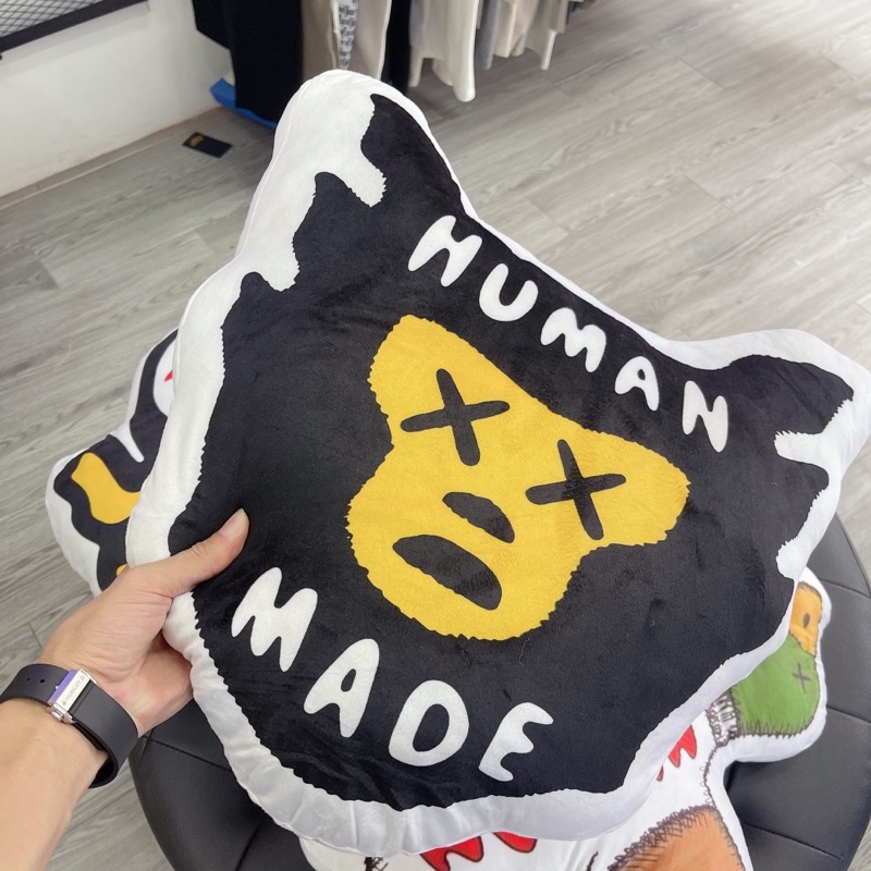 Gối Ôm KAWS x Human Made Cushion Set, Gấu bông Kaws x Human Made
