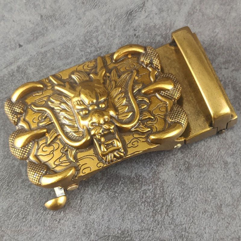 " KHOÁ ĐỒNG ĐÚC "=> Mặt thắt lưng Mãnh Long bằng đồng đúc, khoá tự động