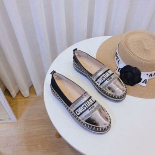 Giày lười Dior mũi bạc