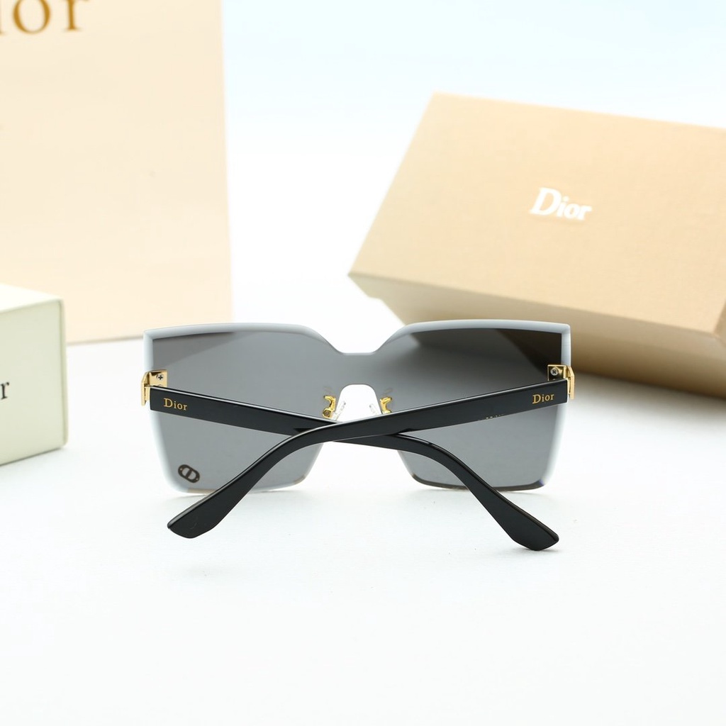 Dior_ 2021 Thời trang Hàn Quốc mới Clubmaster Kính râm nam nữ Xu hướng Cặp đôi Chụp ảnh Đường phố Trăm trang trí phù hợp Thời trang Du lịch Kỳ nghỉ Bảo vệ tia cực tím Kính râm đi biển