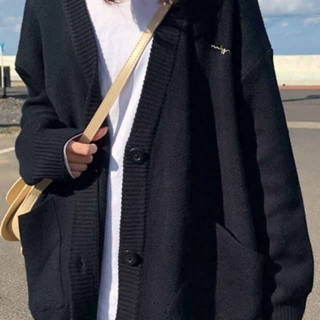 [ Hàng có sẵn ] Cadigan Khoác len chất dày form rộng thêu chữ_KL2 | BigBuy360 - bigbuy360.vn