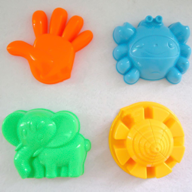 Bộ 7 Món Đồ Chơi Xúc Cát Cho Bé