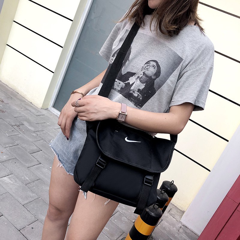 Túi Đeo Chéo Nike Chất Lượng Cao Hợp Thời Trang | BigBuy360 - bigbuy360.vn