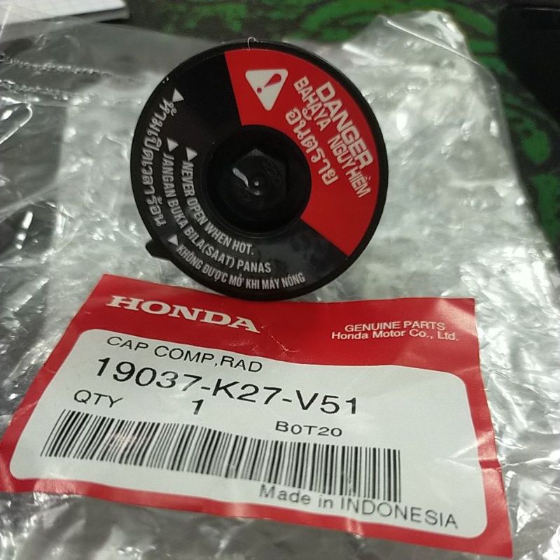 NẮP KÉT NƯỚC AB 125 2015 2016 2017 2018 2019 2020 Vario Click sh ZIN HONDA