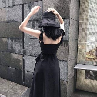 Đầm dây cột nơ