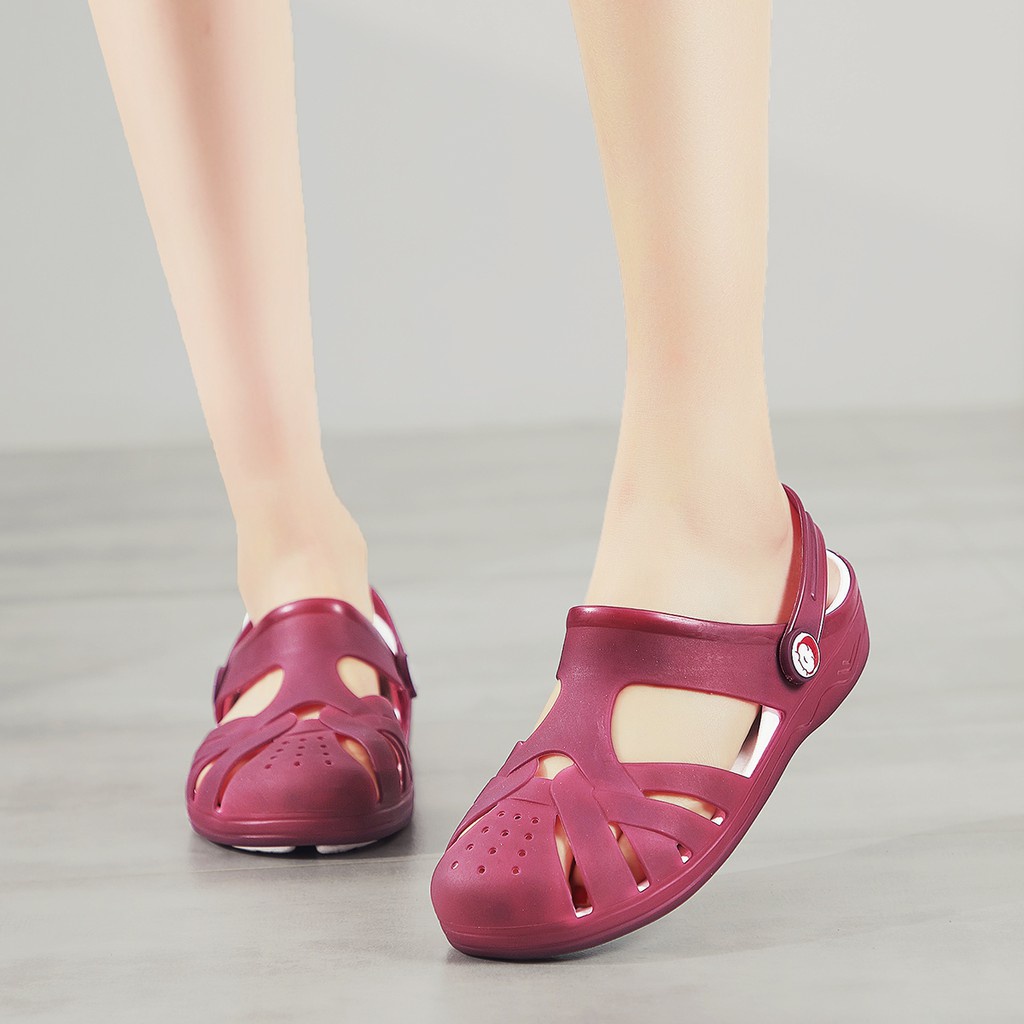 Xăng đan Crocs Bằng Nhựa Dẻo 5 Màu Cho Nữ