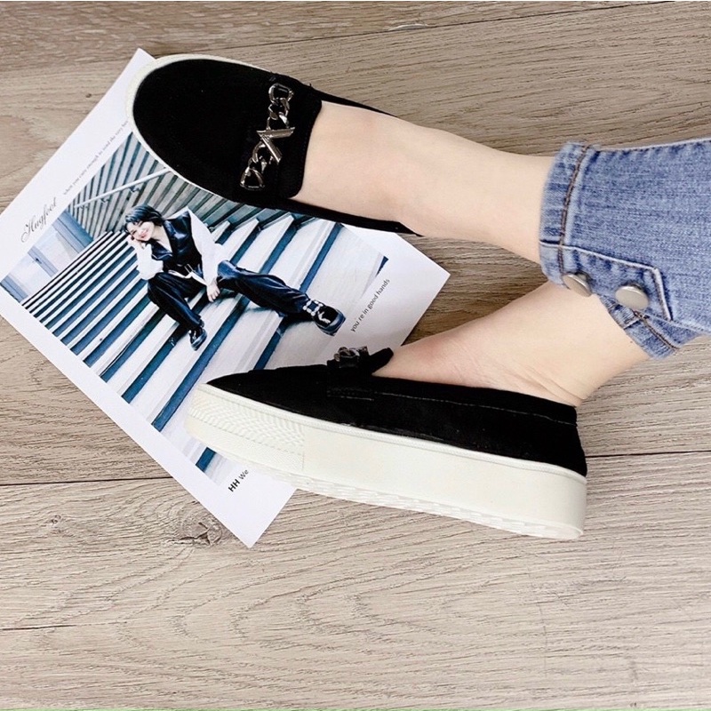 Giày slip on da lộn khoá chì, giày lười đế bánh mì kiểu dáng trẻ trung dễ phối đồ nữ đi làm, đi chơi