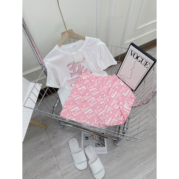✔ 𝗙𝗥𝗘𝗘 𝗦𝗛𝗜𝗣 SÉT FENDYY HỒNG SIÊU ĐẸP SIÊU CÁ TÍNH ÁO THUN COTTON HÀNG L1 Ạ