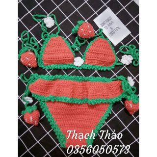 Bikini quả dâu cho bé