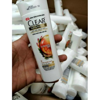Dầu gội clear thảo dược 140g