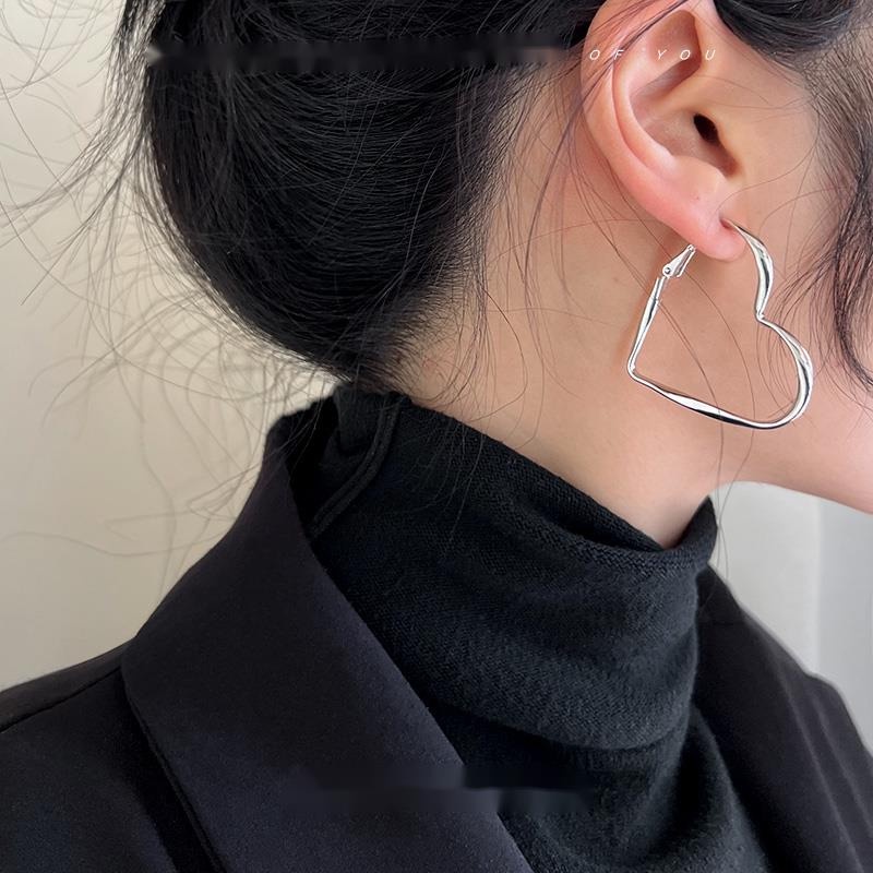 Khuyên tai 19A1520 chuôi bạc 925 hình trái tim sang trọng đơn giản nhẹ nhàng dễ phối đồ