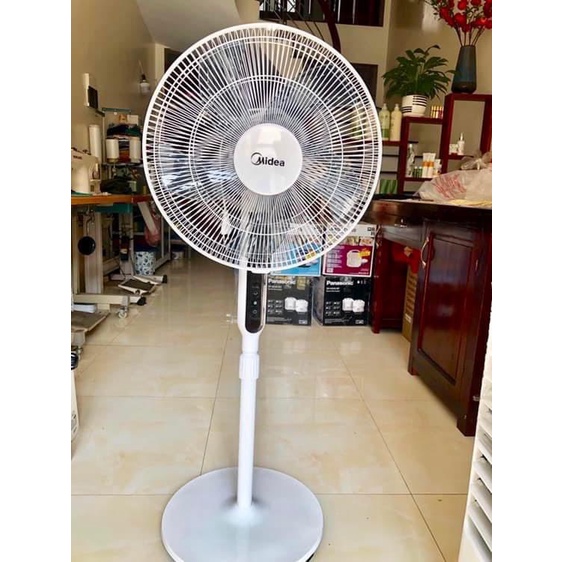 Quạt đứng quạt cây Midea FS40-19PRD 5 cánh Inverter 12 mức gió có màn hình hiển thị- Hàng chính hãng BH 12 tháng