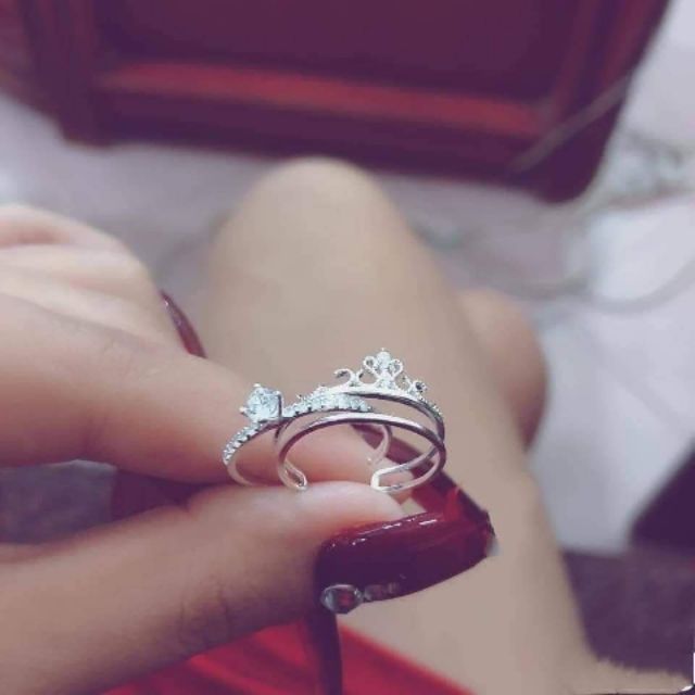 Sét  nhẫn  vương  miện  bạc