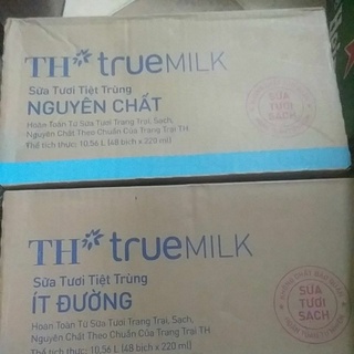 Thùng sữa TH truemilk nguyên chất, ít đường 220ml