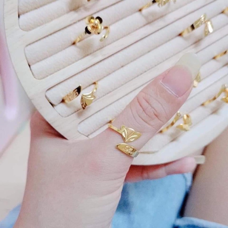 Nhẫn hồ ly titan mang không đen, không phai màu. May mắn, bình an, hạnh phúc 034.15