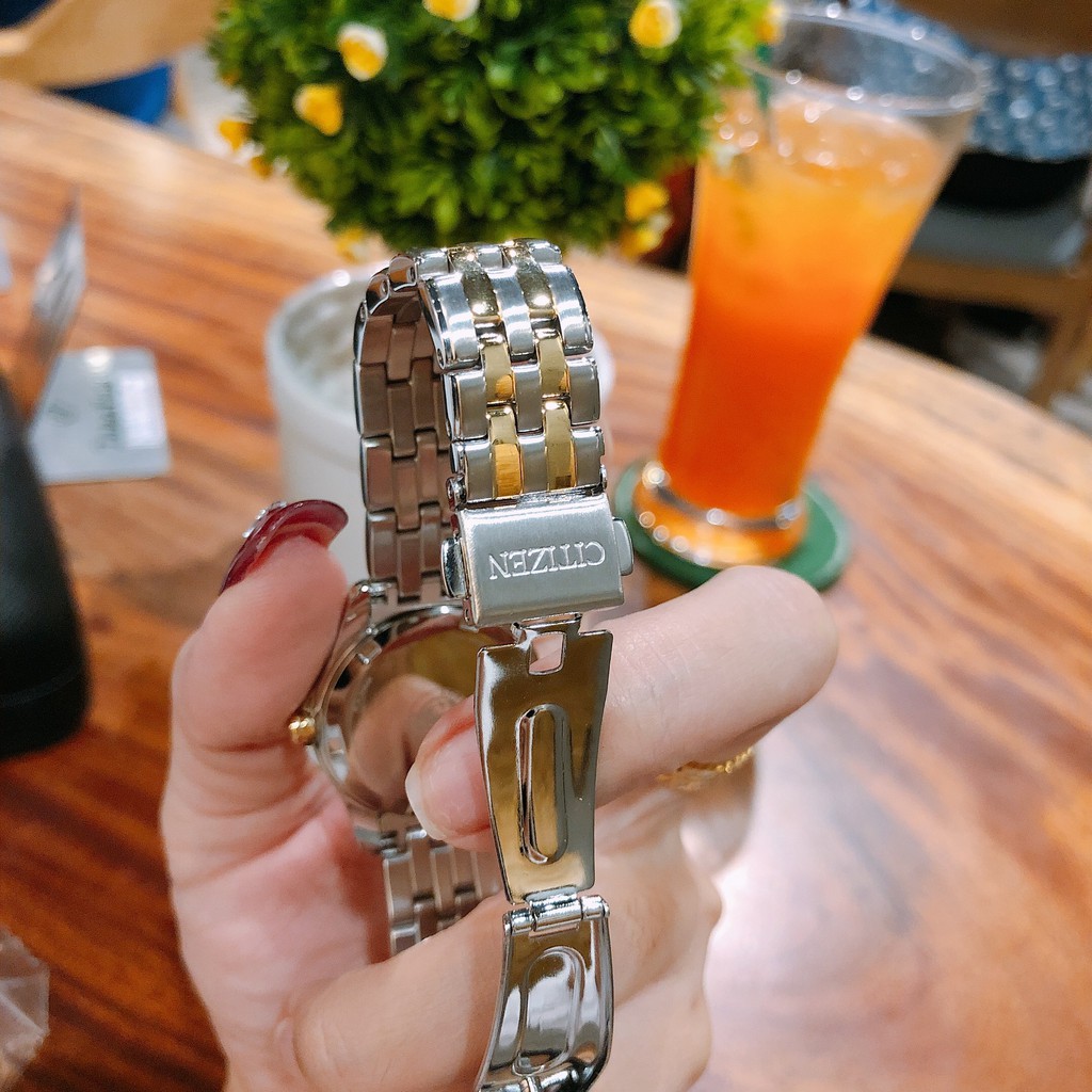 Đồng hồ nữ Citizen EW1908-59A - Máy Quartz Pin Eco Drive năng lượng ánh sáng nạp pin - Kính cứng