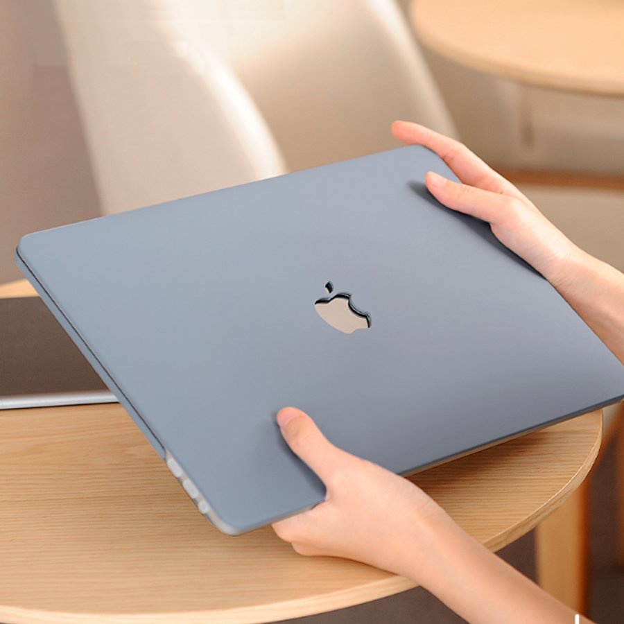 Case Ốp Macbook Màu Xám  (Tặng Kèm Nút Chống Bụi + Bộ kẹp chống gãy sạc)