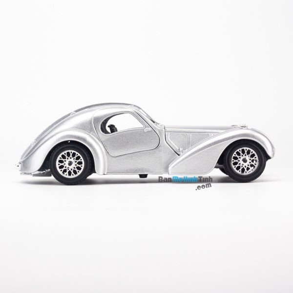Mô hình xe cổ Bugatti Atlantic 1:24 Bburago Silver