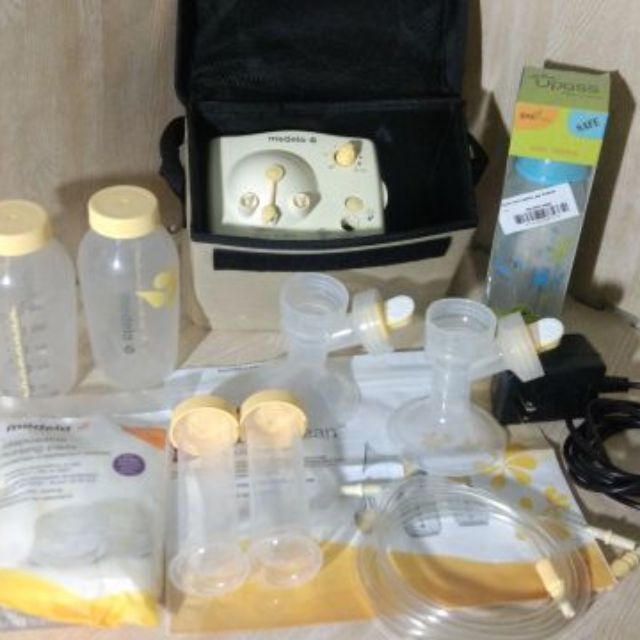 Máy hút sữa medela pump điện đôi like new